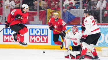 Канада в принципиальном матче одолела Швейцарию, Латвия обыграла Словакию. В Чехии продолжается ЧМ по хоккею