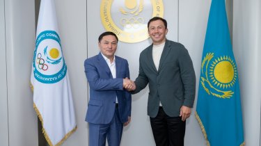 Головкин встретился с министром спорта Маржикпаевым
