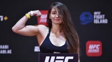 Самая красивая боец UFC призналась в любви к Казахстану и национальной кухне