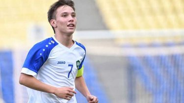 Узбекский футболист перешел в испанский клуб