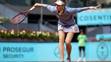 Рыбакина неожиданно вернула в команду забаненного WTA tour тренера