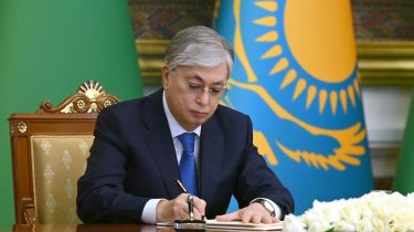 Токаев подписал закон с поправками по рекламе игорного бизнеса