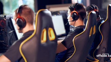 Впервые в Шымкенте: Исторический финал Counter-Strike 2 на большом экране