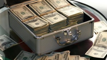 Астрологи рассказали, что ждёт ваши финансы в мае
