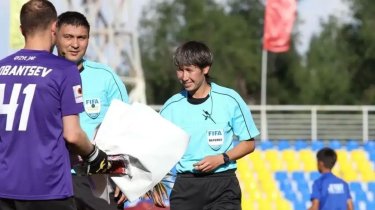 Казахстанские судьи провели безупречные "выходные"