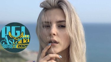 Казахстанские чиновники открестились от порнозвезды Евы Эльфи
