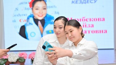 Олимпийские чемпионы Казахстана вдохновляют детей на спорт в Астане
