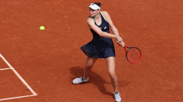 Елена рыбакина продолжила победную серию