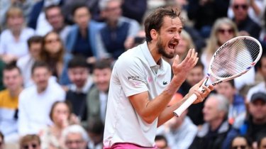 Даниил Медведев прокомментировал вылет с Roland Garros