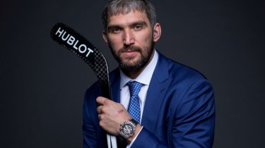 Александр Овечкин начинает политическую карьеру в России