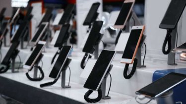 В Казахстане могут резко подорожать сотовые телефоны