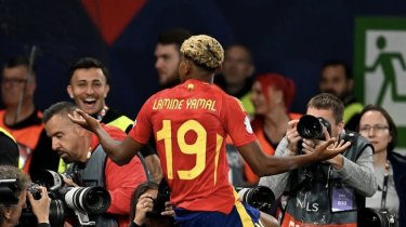 Ламин Ямаль повторил достижения Пеле и Нисота