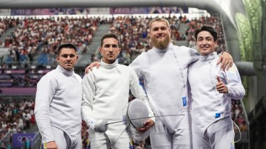 Казахстан завоевал серебро на чемпионате Азии по фехтованию на шпаге
