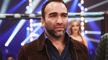 "Равный бой": глава AMC Fight Nights Global о бое Уланбеков-Максум