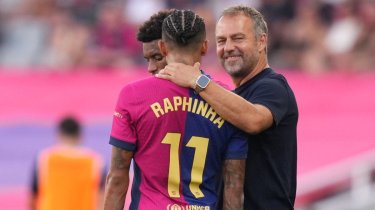 Ханси Флик назвал неприкасаемого игрока в "Барселоне"