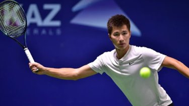 Казахстанец Жукаев вышел в финал квалификации Уимблдона