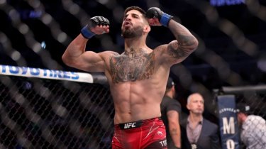 Илия Топурия вписал своё имя в историю UFC с уникальным рекордом