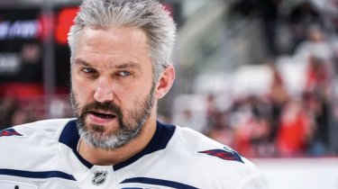 Овечкин будет недоволен: "Вашингтон" продолжает вести антироссийскую политику