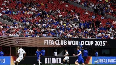 ФИФА в отчаянии: билеты клубного чемпионата мира раздаются бесплатно