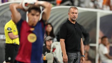 В «Барселоне» скандал: Легенда и тренер стали врагами