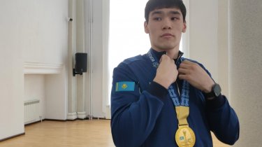 В Казахстане боксера-чемпиона мира не пускают в спортзал