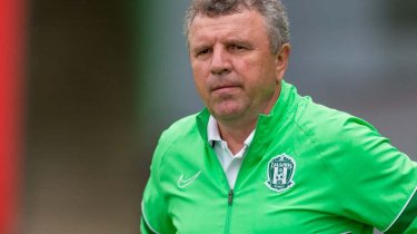 Казахстанского тренера требуют уволить из европейского клуба