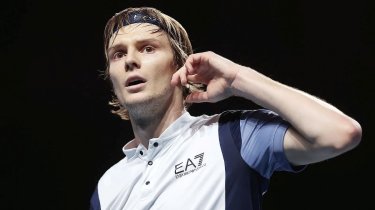 Казахстанец Александр Бублик выиграл 2 титула за неделю
