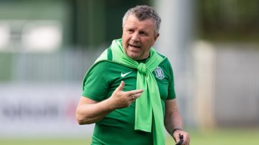 В клубе тренера из Казахстана произошло увольнение