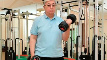 Стало известно о любимом виде спорта президента Токаева