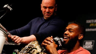 Глава UFC в ярости на легенду: Макгрегор и Джонс под угрозой
