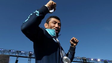 Герой Олимпиады умилил казахстанцев, впервые показав дочь
