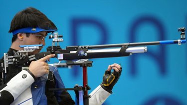 Герой Олимпиады из Казахстана стал лучшим в Азии