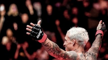 "Один шанс на миллион": уроженец Казахстана о поединке с Оливейрой на UFC в Рио