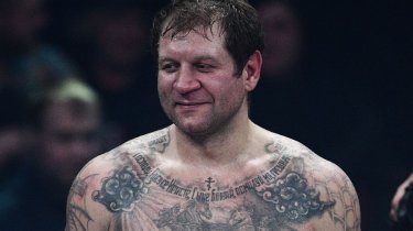 Емельяненко заявил, что ему "отсоединили голову"