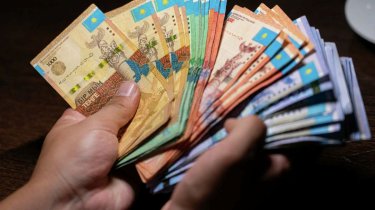 Минимальную зарплату повысят до 200 тысяч тенге? Подробности