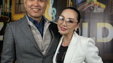 Брендовый подарок на тое у Алагузовых шокировал казахстанцев