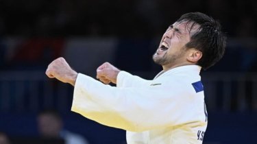 Олимпийский чемпион Елдос Сметов празднует день рождения