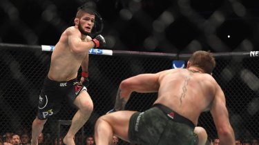 Хабибу Нурмагомедову присвоили первое поражение в UFC