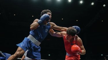 19-летний Торехан Сабырхан вышел в финал дебютного чемпионата мира по боксу