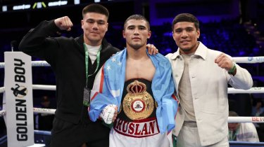 Казахский чемпион мира деклассировал соперника в США