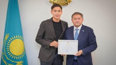 Калмурза, Сатпаева и Анарбекова пригласили учиться в казахстанских вузах