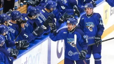 Драка произошла в матче «Барыса» в КХЛ