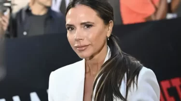 Совет, изменивший карьеру Виктории Бекхэм: почему она отказалась от имплантов