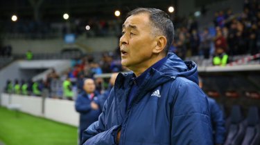 Талгат Байсуфинов остаётся тренером сборной Казахстана