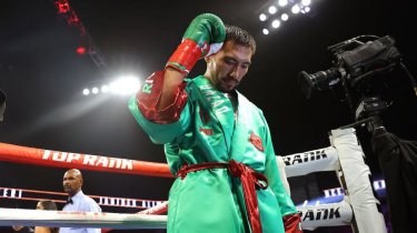 Чемпион мира обещает грандиозный бой с Жанибеком Алимханулы