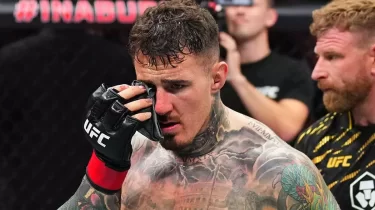 «Всё плохо». Отец Аспиналла выступил с заявлением о зрении сына