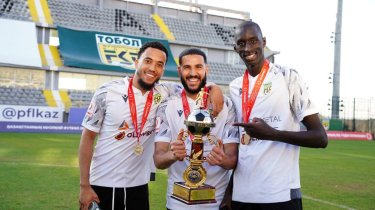 Лидер «Тобола» просится к трем злейшим соперникам