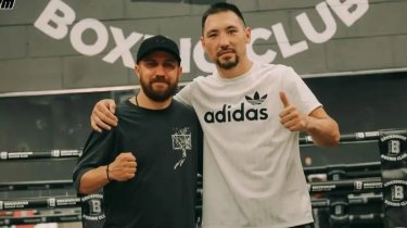 Ломаченко посетил Алимханулы и дал наставление перед боем с Ларой