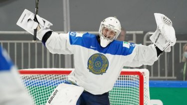 Основной вратарь сборной и «Барыса» начал тренировки после травмы