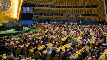 Генассамблея ООН приняла резолюцию об «олимпийском перемирии» на период Игр-2026